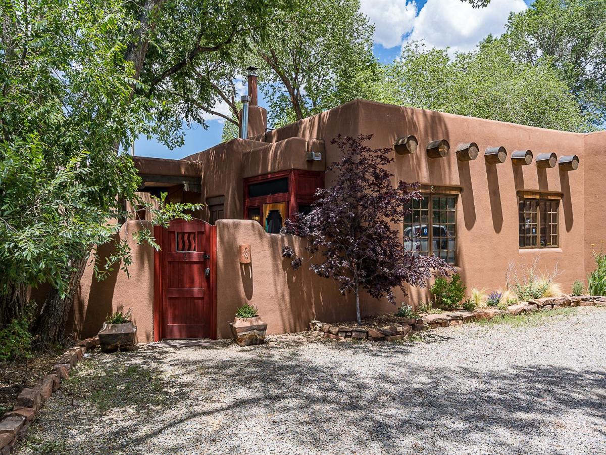 Deseo De Santa Fe, 2 Bedrooms, Patio, Wifi, Sleeps 4